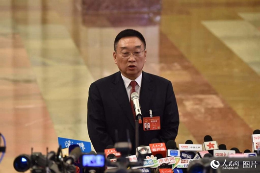 水利部部長(zhǎng)陳雷回答記者提問 人民網(wǎng)記者 翁奇羽攝